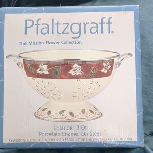 Pfaltzgraff Mission Flower Colander